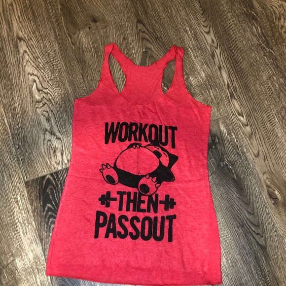 Tank tops - Picture 1 of 2